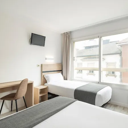 Hotel Alda Camino Ingles 2*