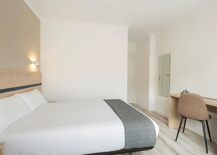 Alda Camino Ingles Otel Ordes