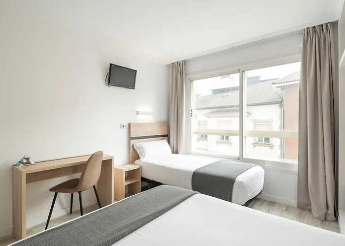 Otel Alda Camino Ingles 2*